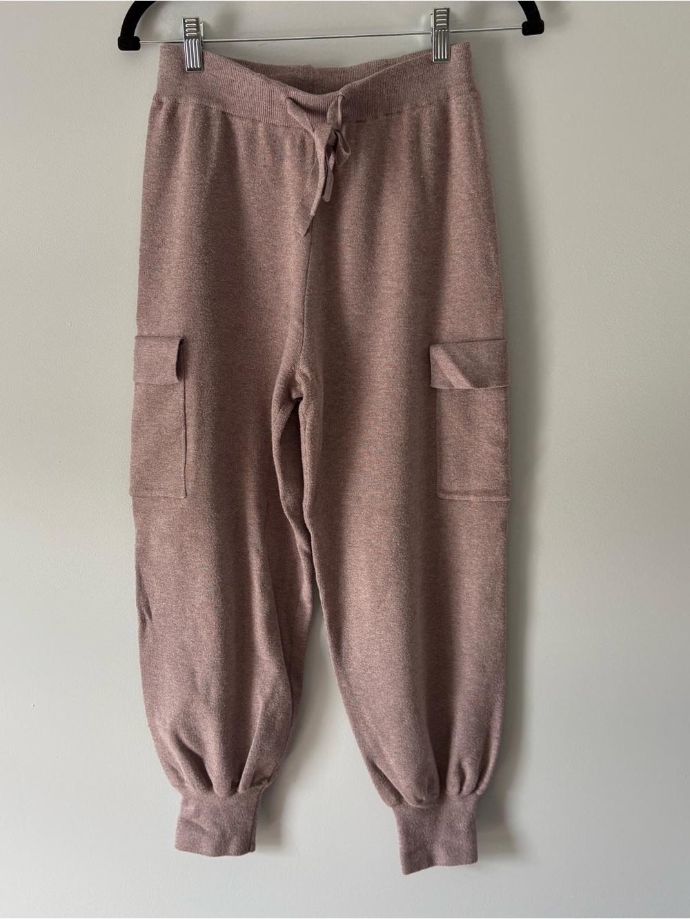 Women’s knit Cozy Cargo Joggers in Dusty Rose